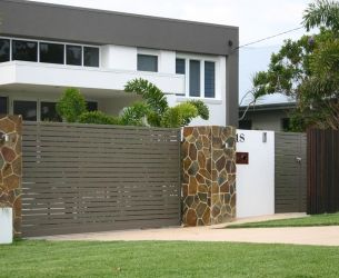 Garage-Doors-Sunshine-Coast-17